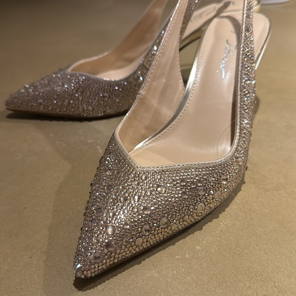 Betsey Johnson Slingback Heels - Picture 2 of 8